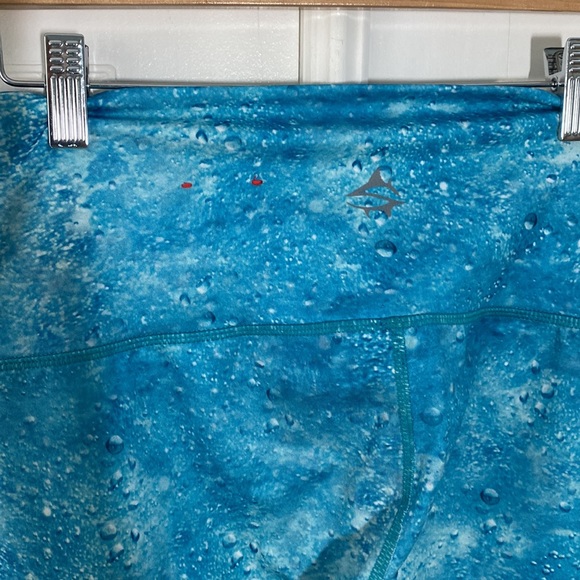 Skails Water Design Yoga, Fish, Kayak, Sports Legging Pants - Picture 3 of 5